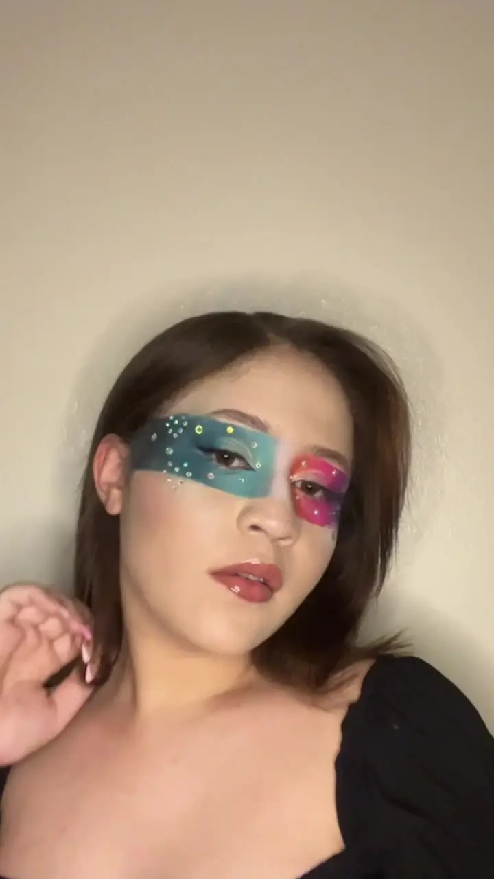 Tiktok post preview 2 from @albafeliz_