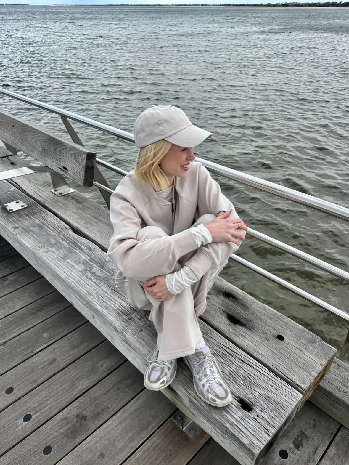 Instagram post preview 1 from bellahenryj