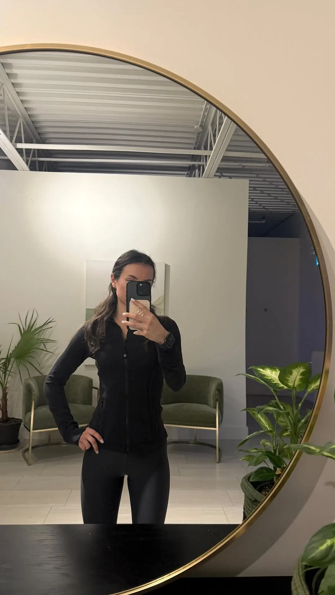 Instagram post preview 3 from sarinalaundry