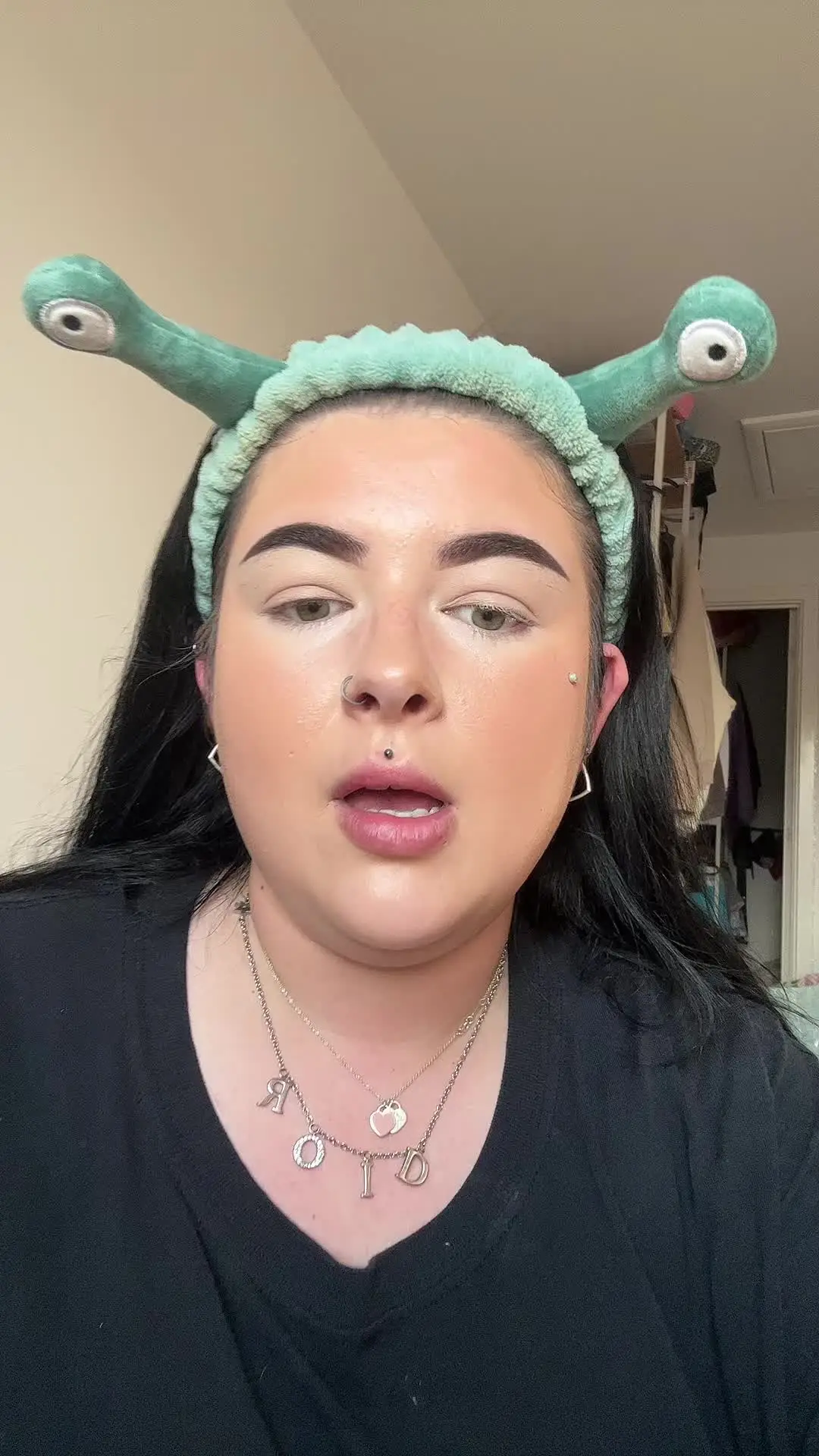 Tiktok post preview 1 from @perksofbeinglou
