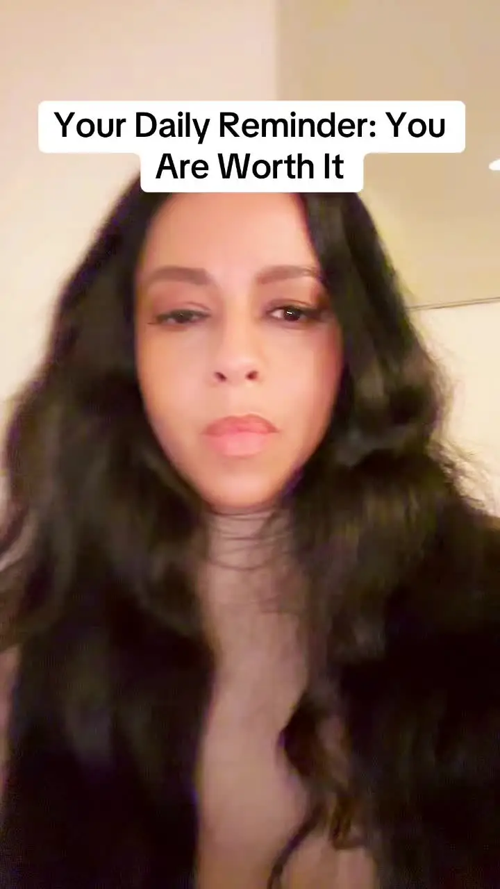 Tiktok post preview 3 from @amourlosophy