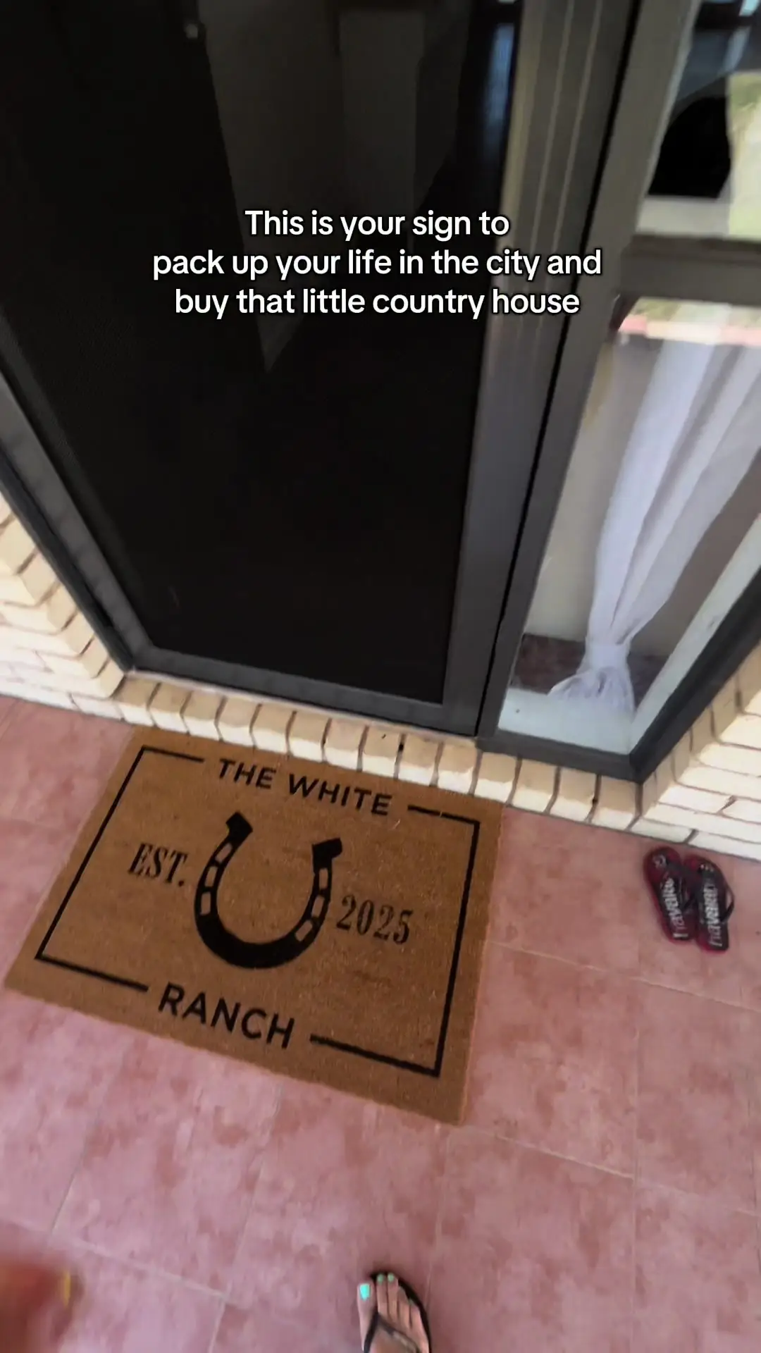 Tiktok post preview 2 from @_jadeewhite_