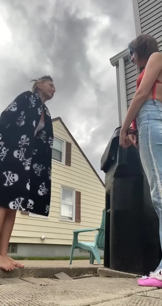 Tiktok post thumbnail