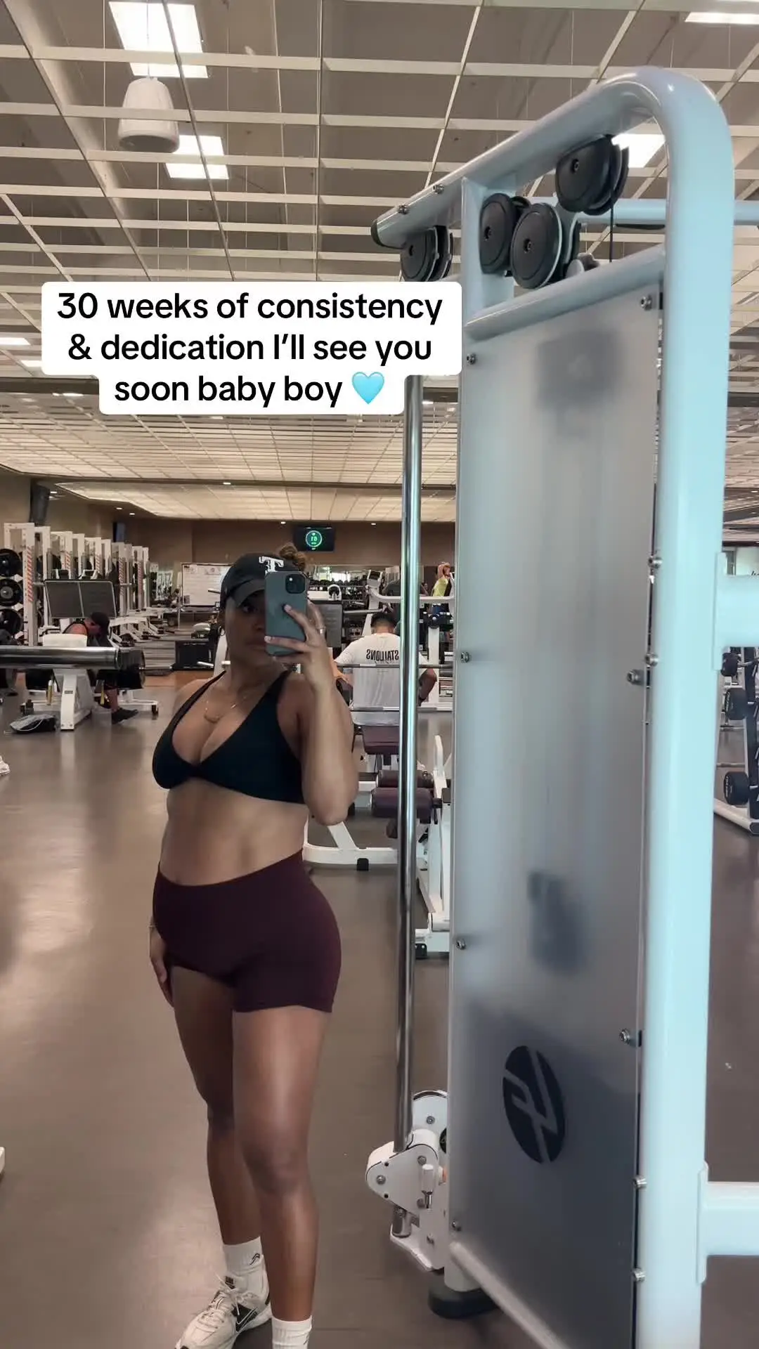 Tiktok post preview 3 from @kiaunaarshay