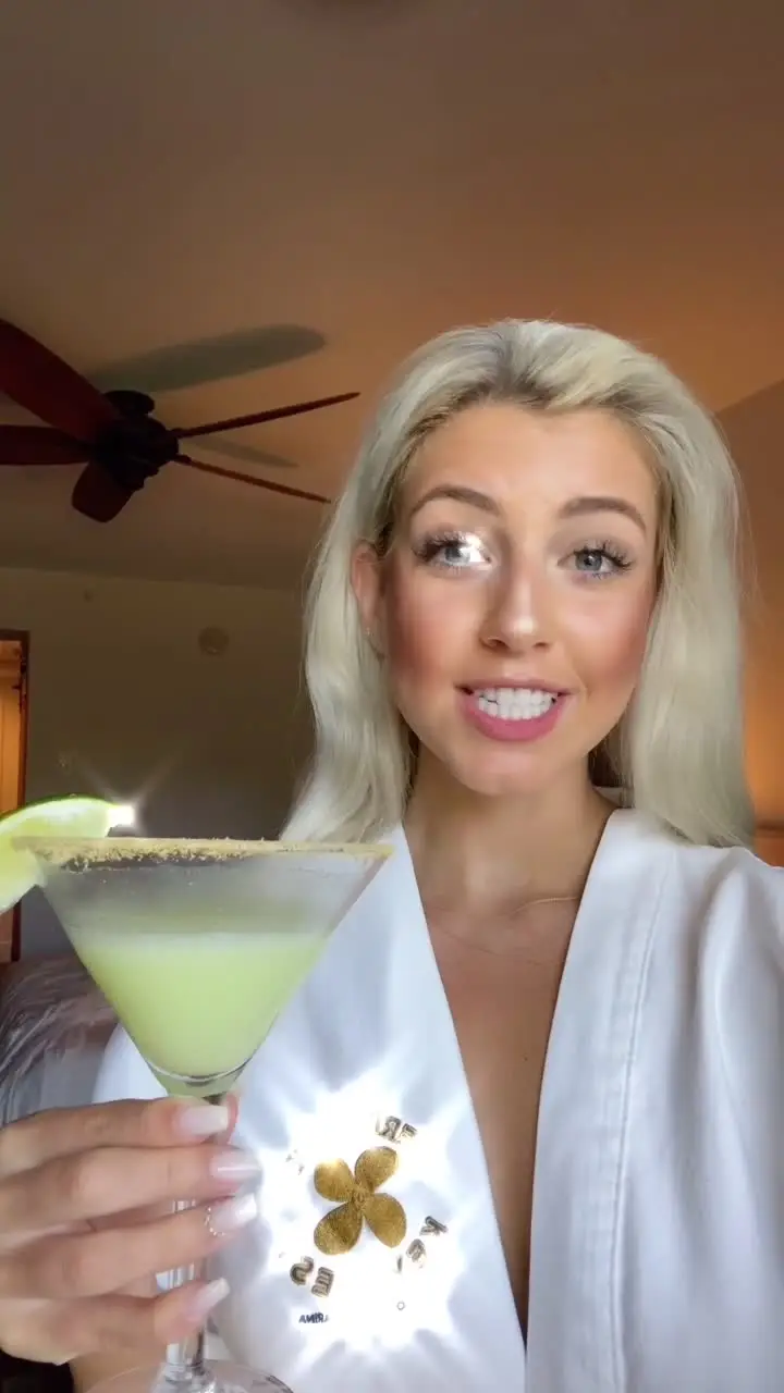 Tiktok post preview 3 from @hannahvictoriafrank