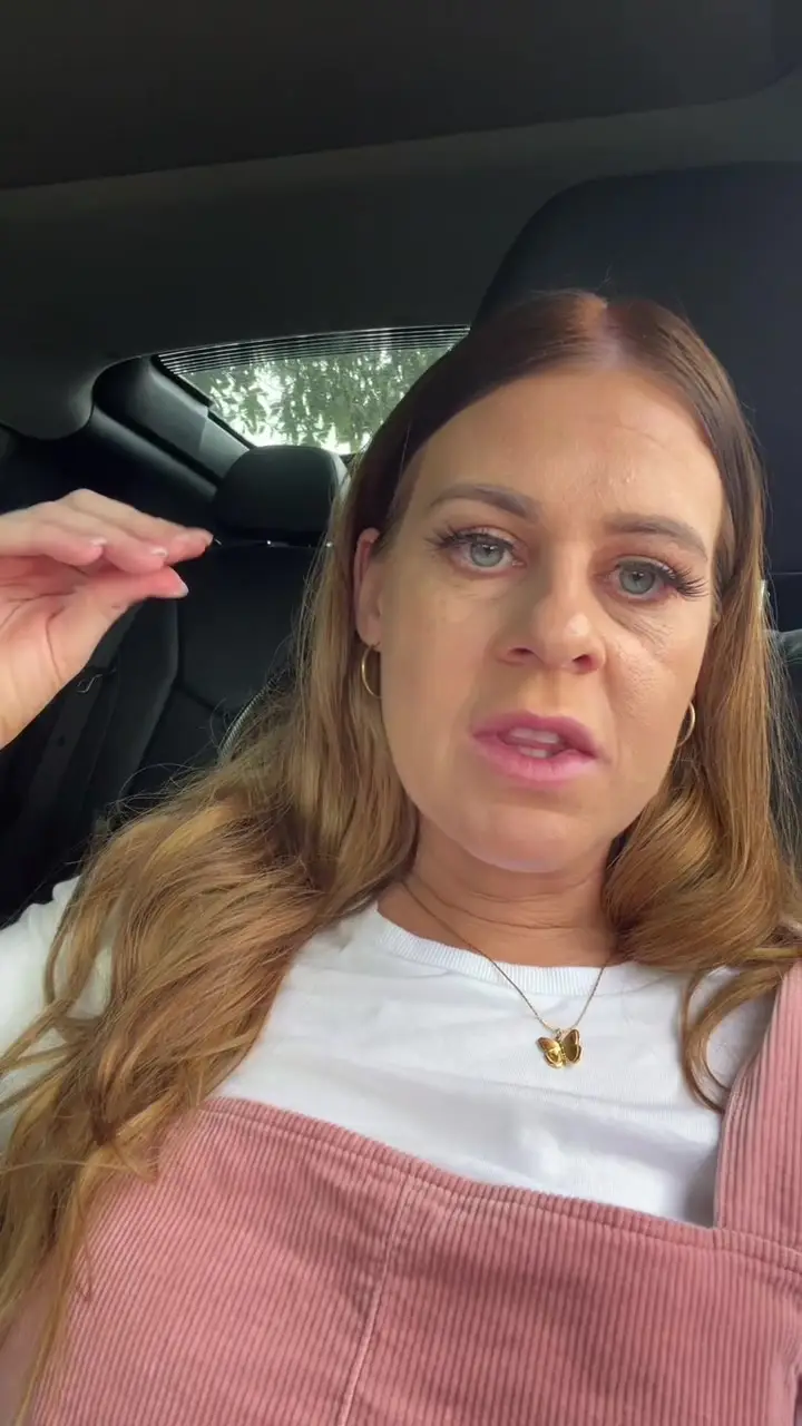 Tiktok post preview 2 from @officialreneedavison3