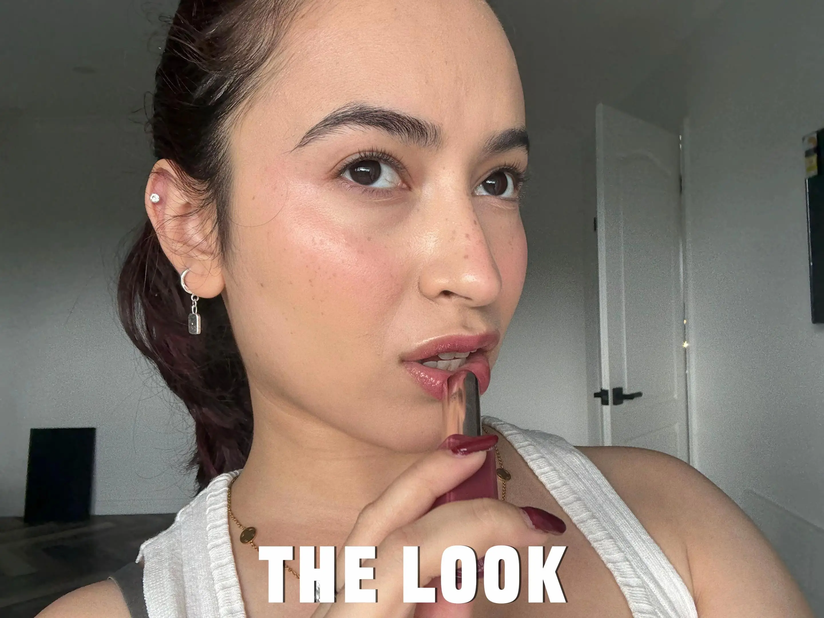 Tiktok post preview 2 from @loungesocietyy