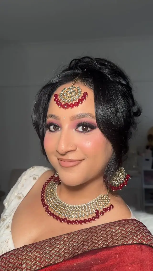 Instagram post preview 3 from soneebee_mua