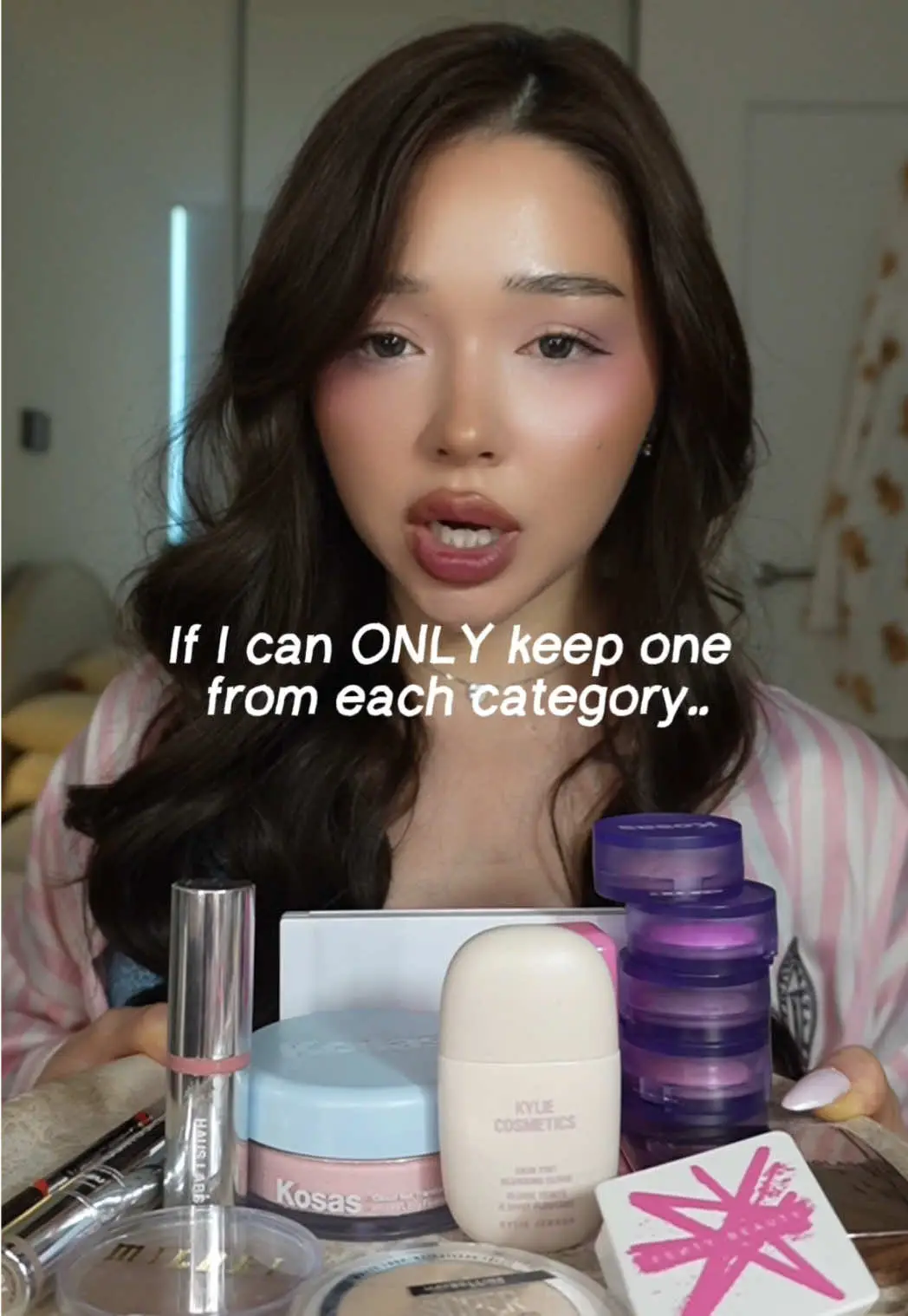 Tiktok post preview 2 from @juleszah