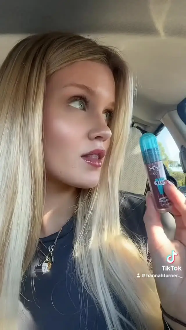 Instagram post preview 3 from hannaheturner