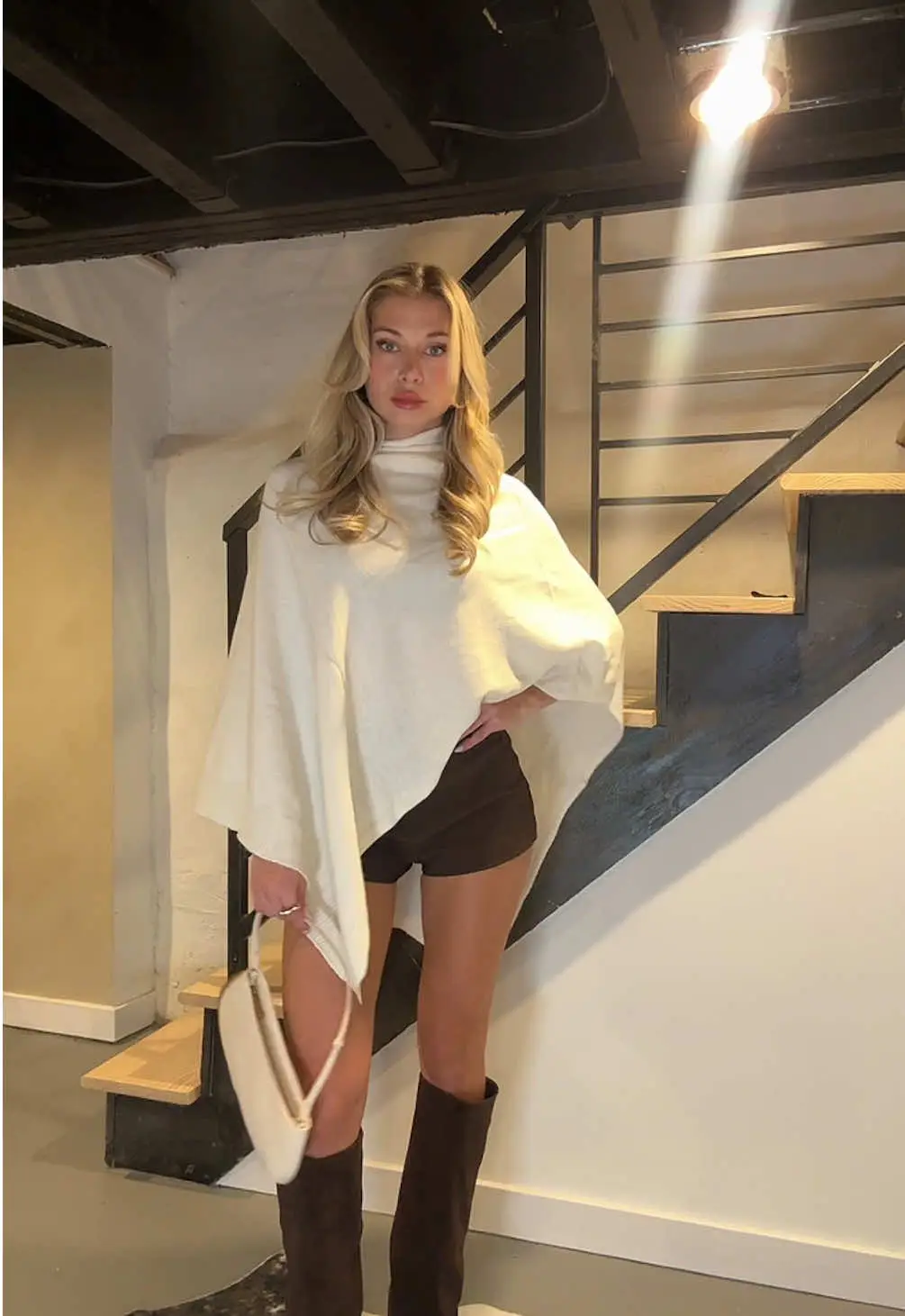 Tiktok post preview 2 from @annaiivnv