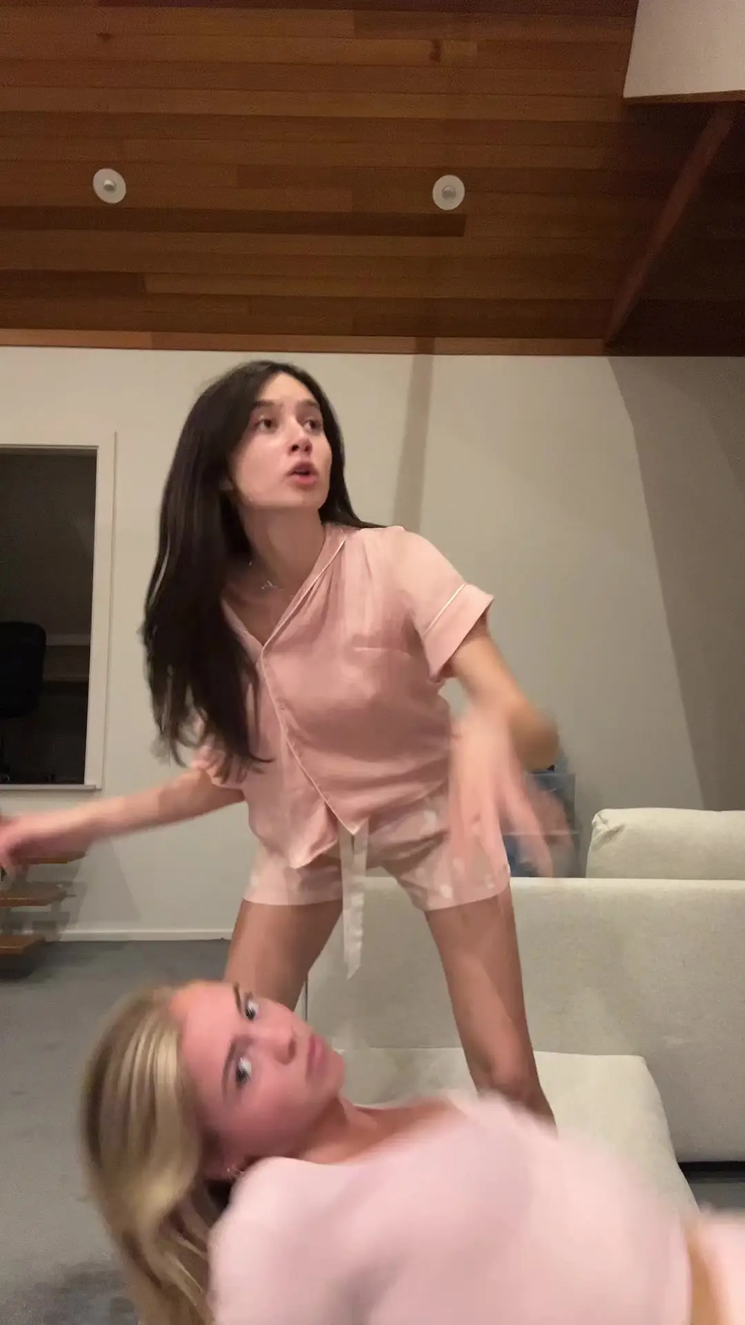 Tiktok post preview 2 from @rose_chach