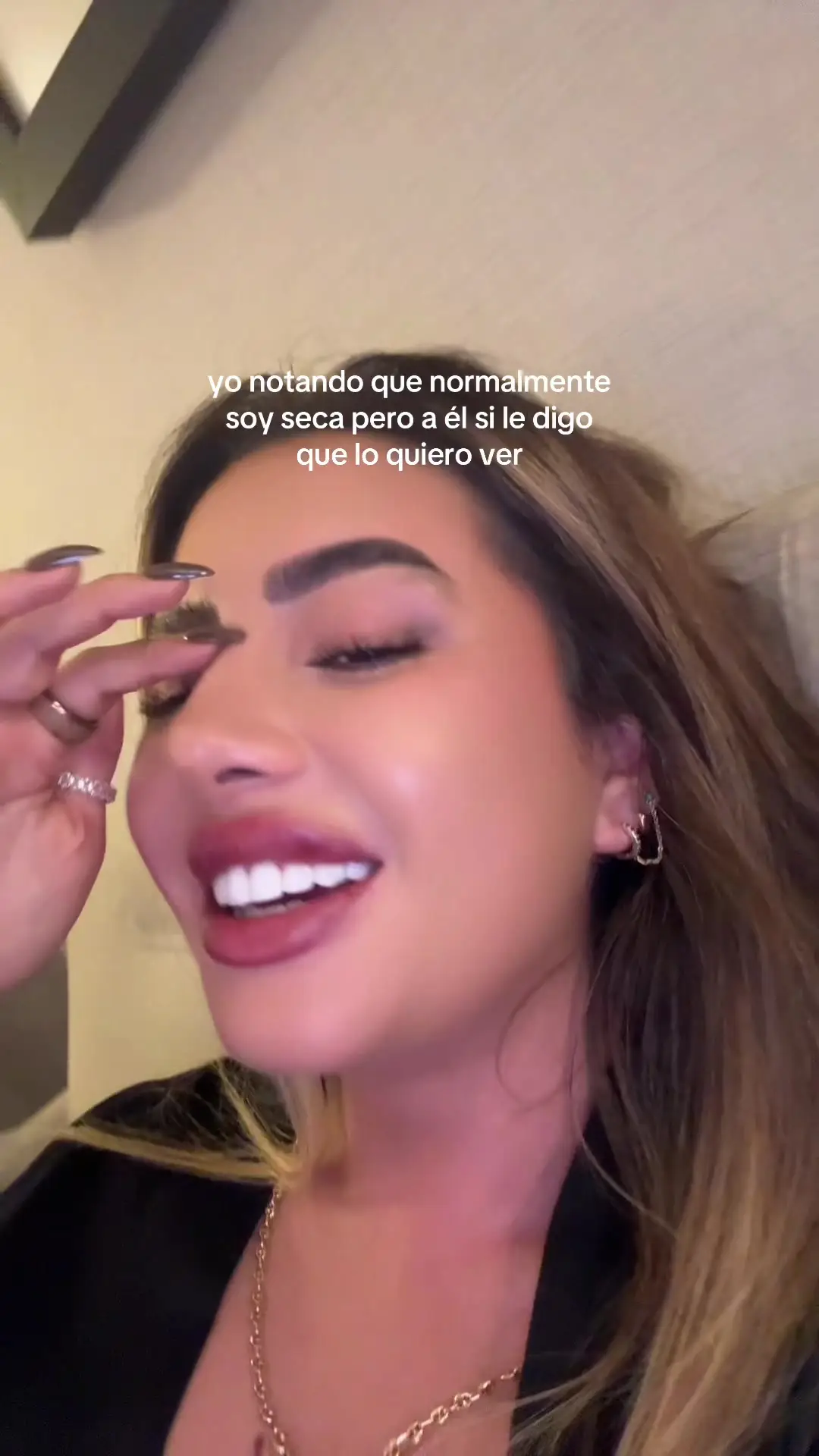 Tiktok post preview 1 from @alejandraa.mart