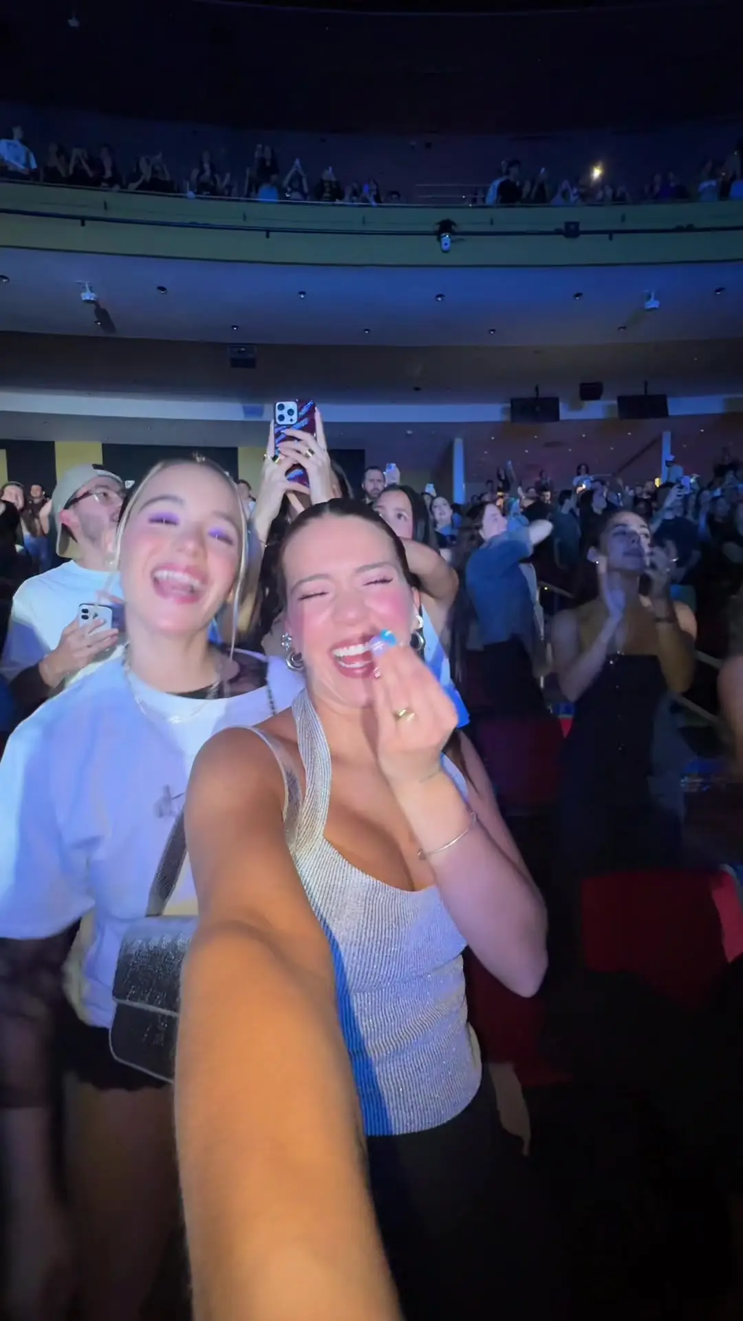 Tiktok post preview 2 from @danimonacelli