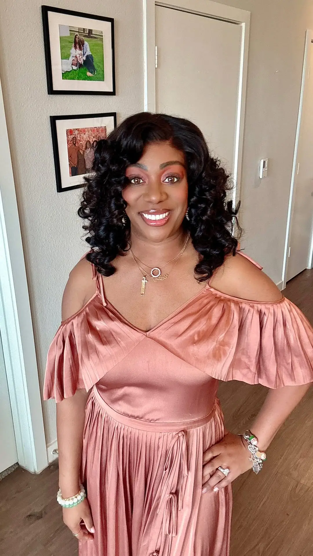 Instagram post preview 2 from elledonyiell