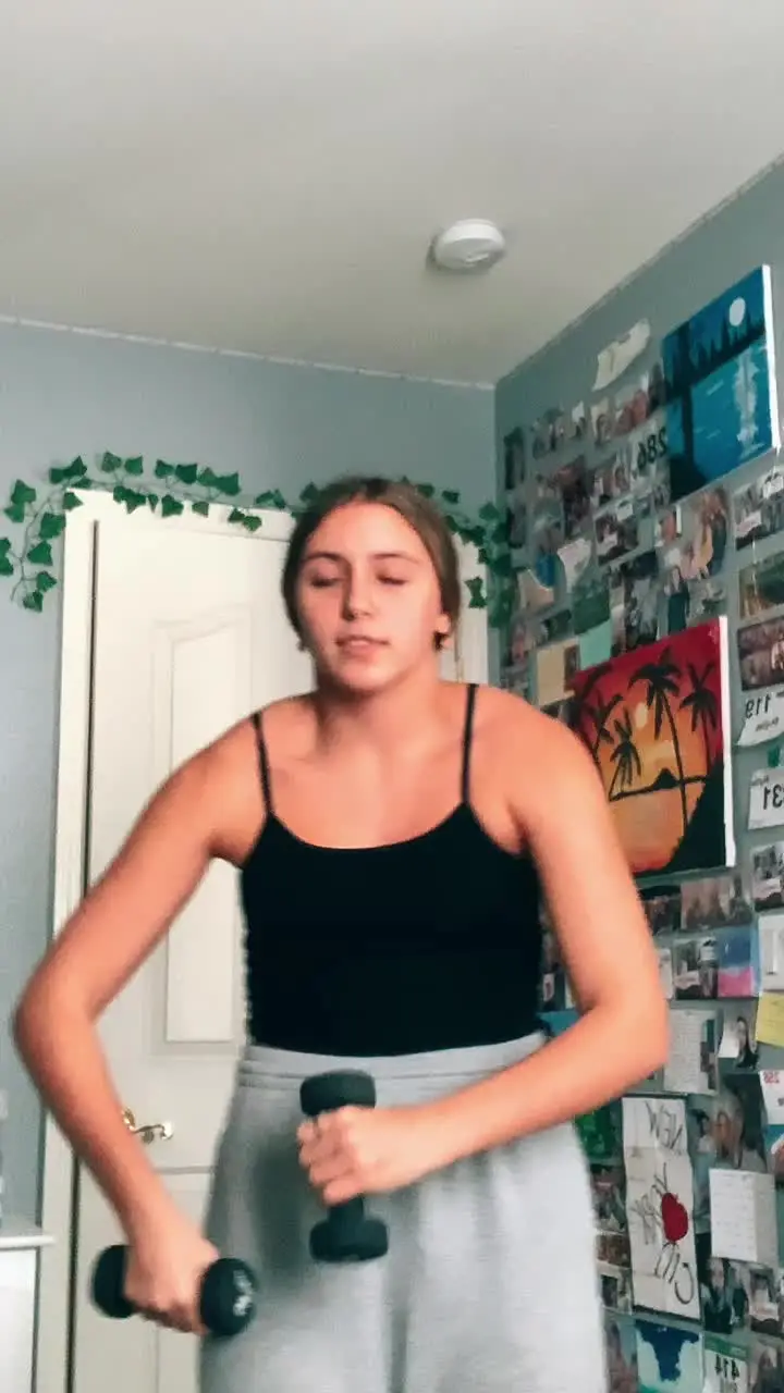 Tiktok post preview 2 from @rylie.gracee