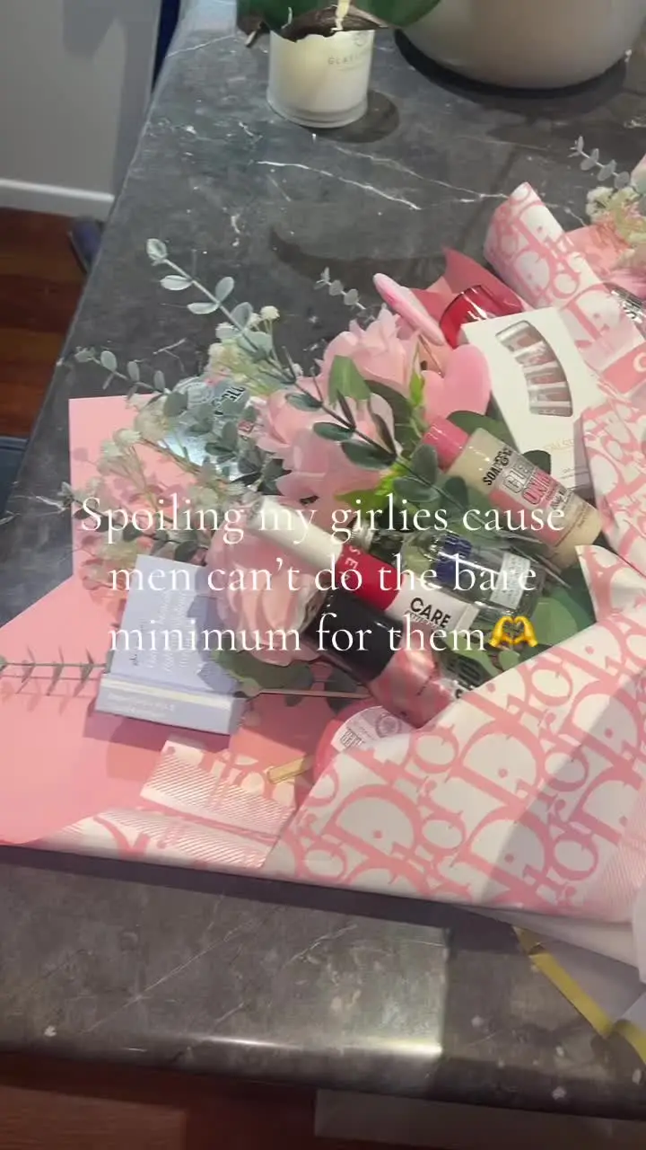 Tiktok post preview 2 from @maddiesexclusive_