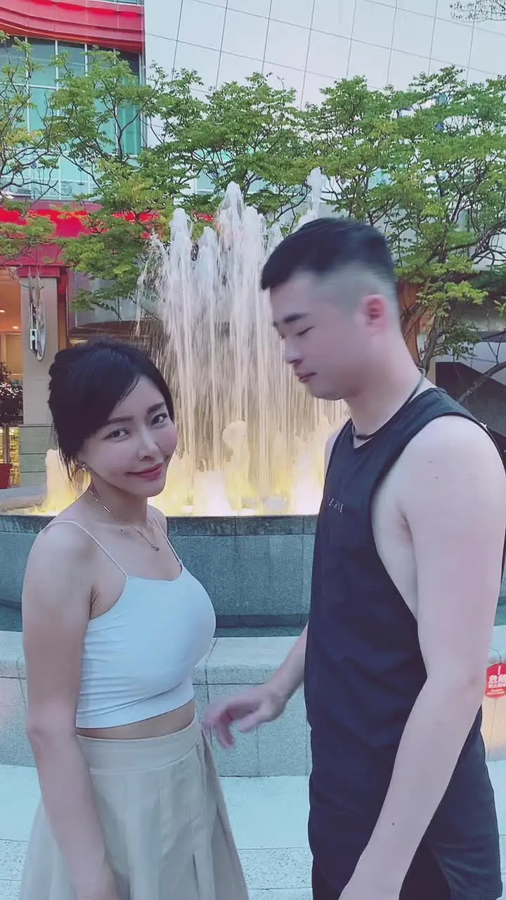 Tiktok post preview 2 from @des_chang0121