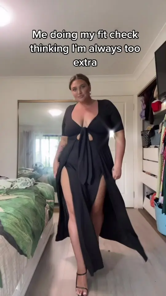 Tiktok post preview 2 from @em_tiatia