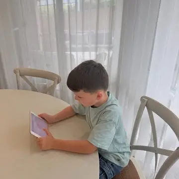 Instagram post preview 2 from shininglittlesouls