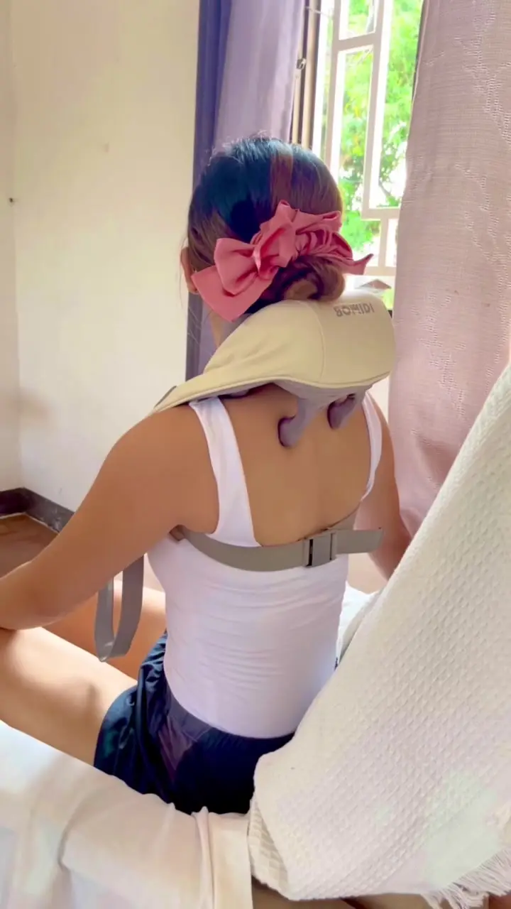 Tiktok post preview 3 from @thelinsfam
