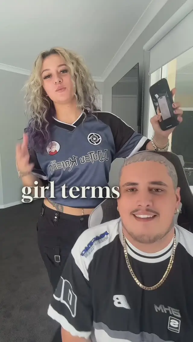 Instagram post preview 3 from roseg0ldd