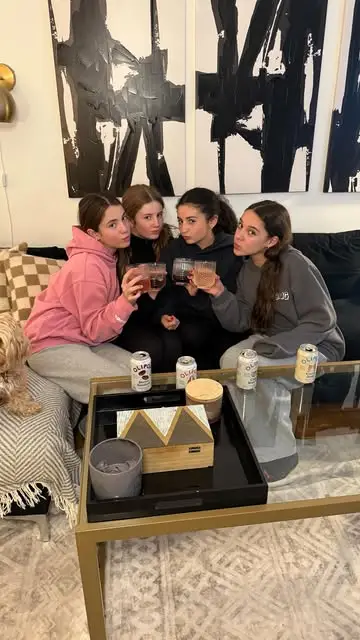 Instagram post preview 3 from lovelauren_nyc