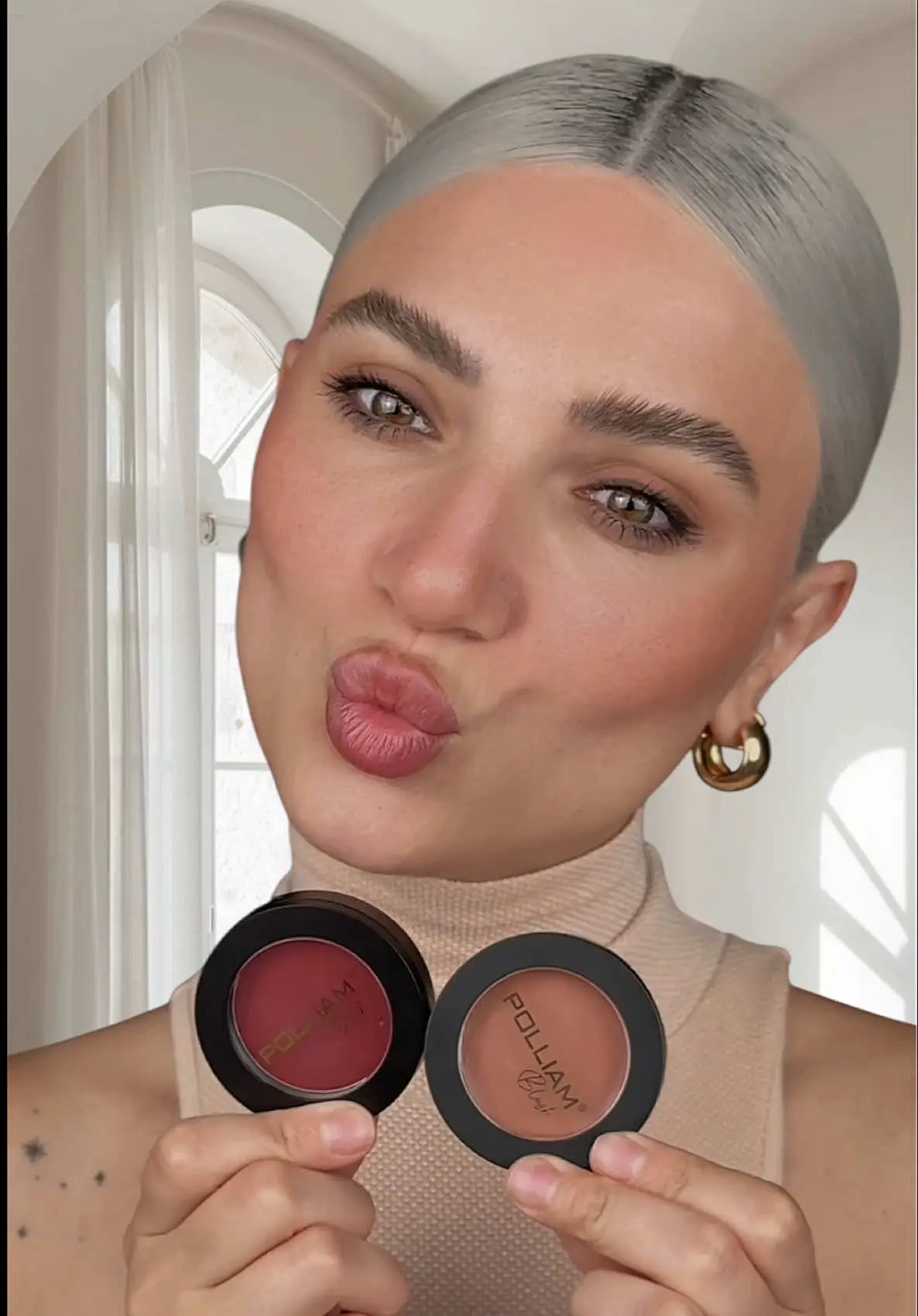 Tiktok post preview 3 from @aitanugccreator