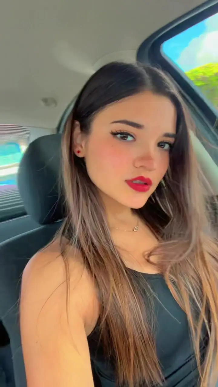 Tiktok post preview 2 from @danielaboral