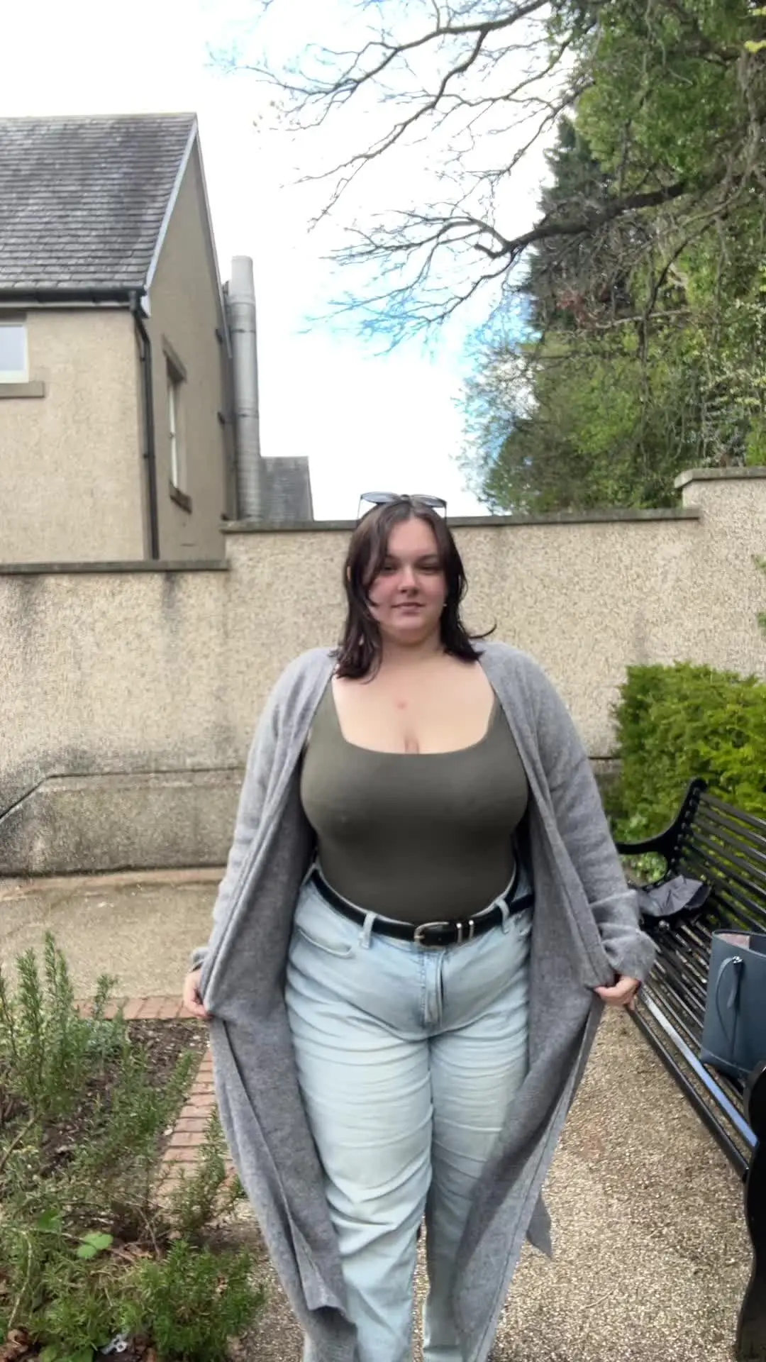 Tiktok post preview 2 from @taytravelstheworld
