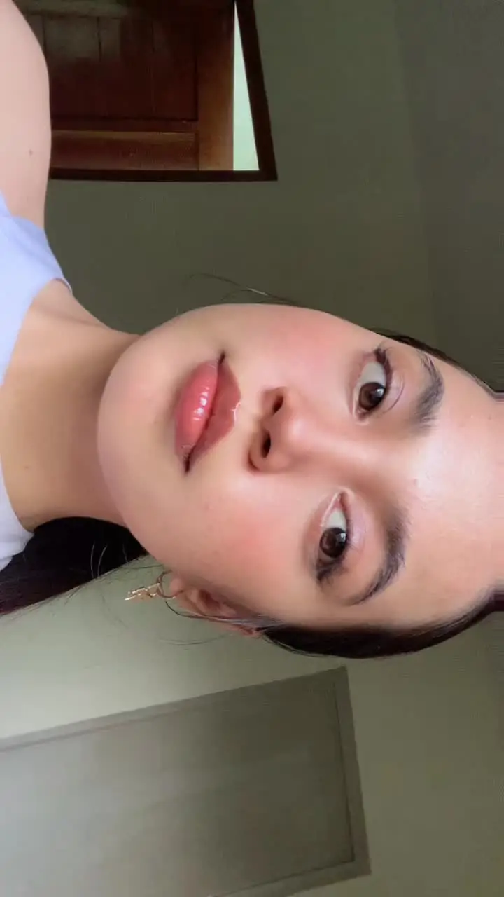 Tiktok post preview 3 from @3llyy3