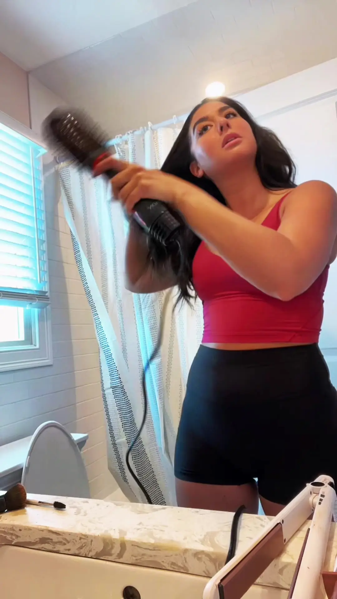Tiktok post preview 2 from @gabrielamariaa_1