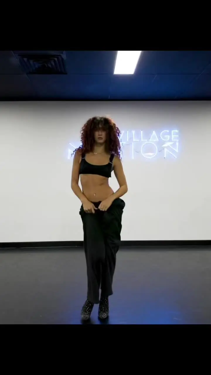 Tiktok post preview 2 from @matildaros3