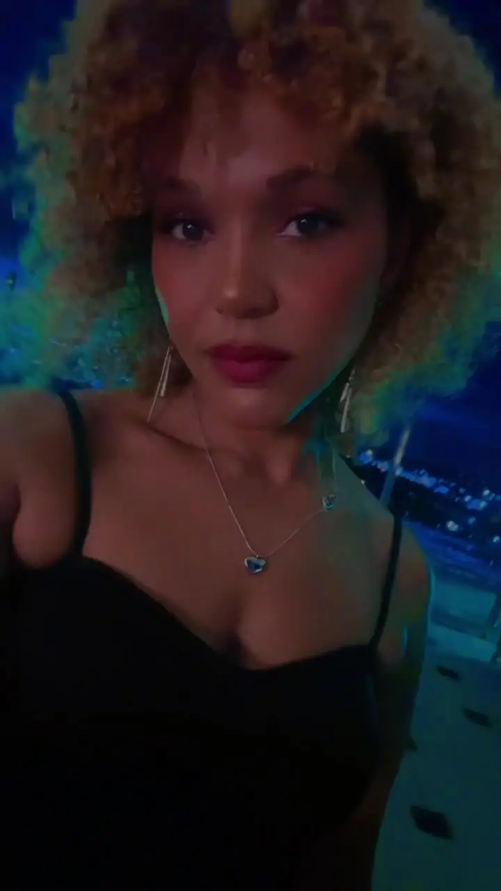 Tiktok post preview 2 from @curly.lifeee