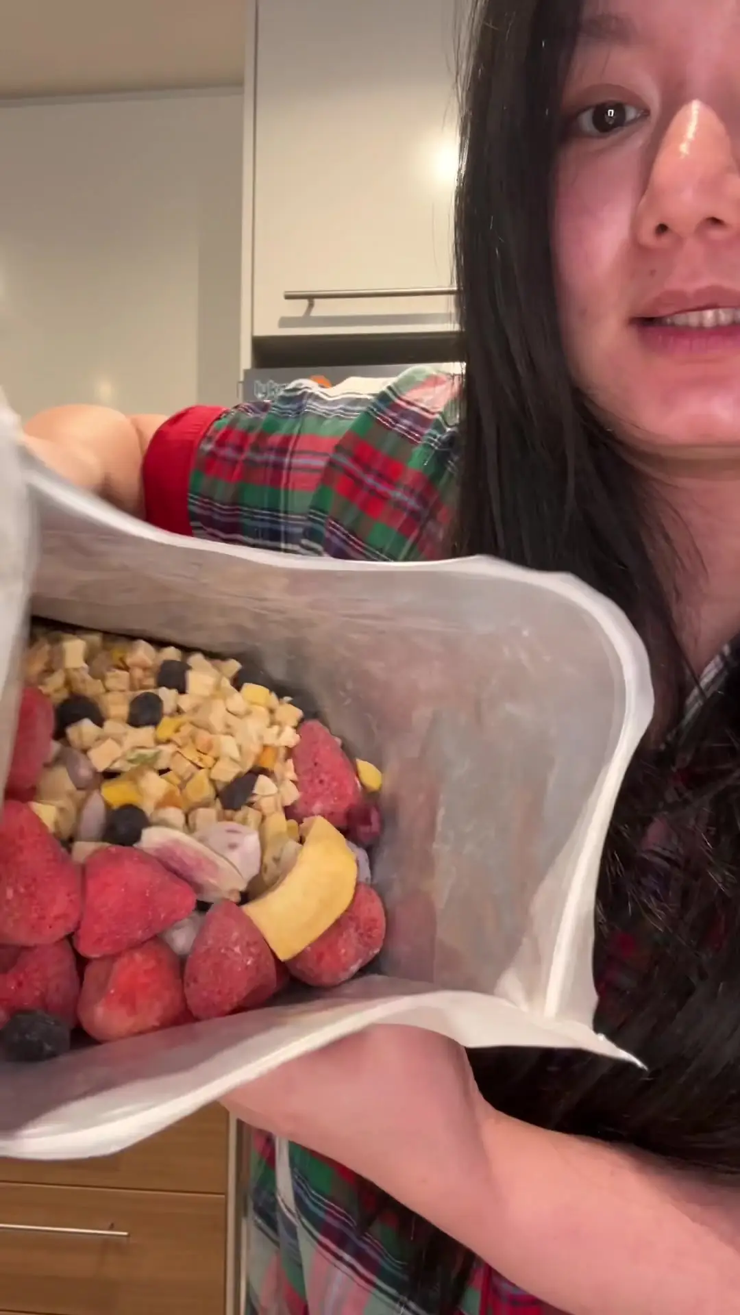 Tiktok post preview 2 from @jeni.diary
