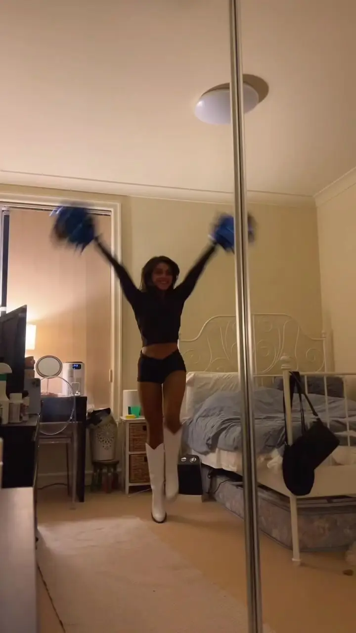 Tiktok post preview 2 from @ieshabrown_