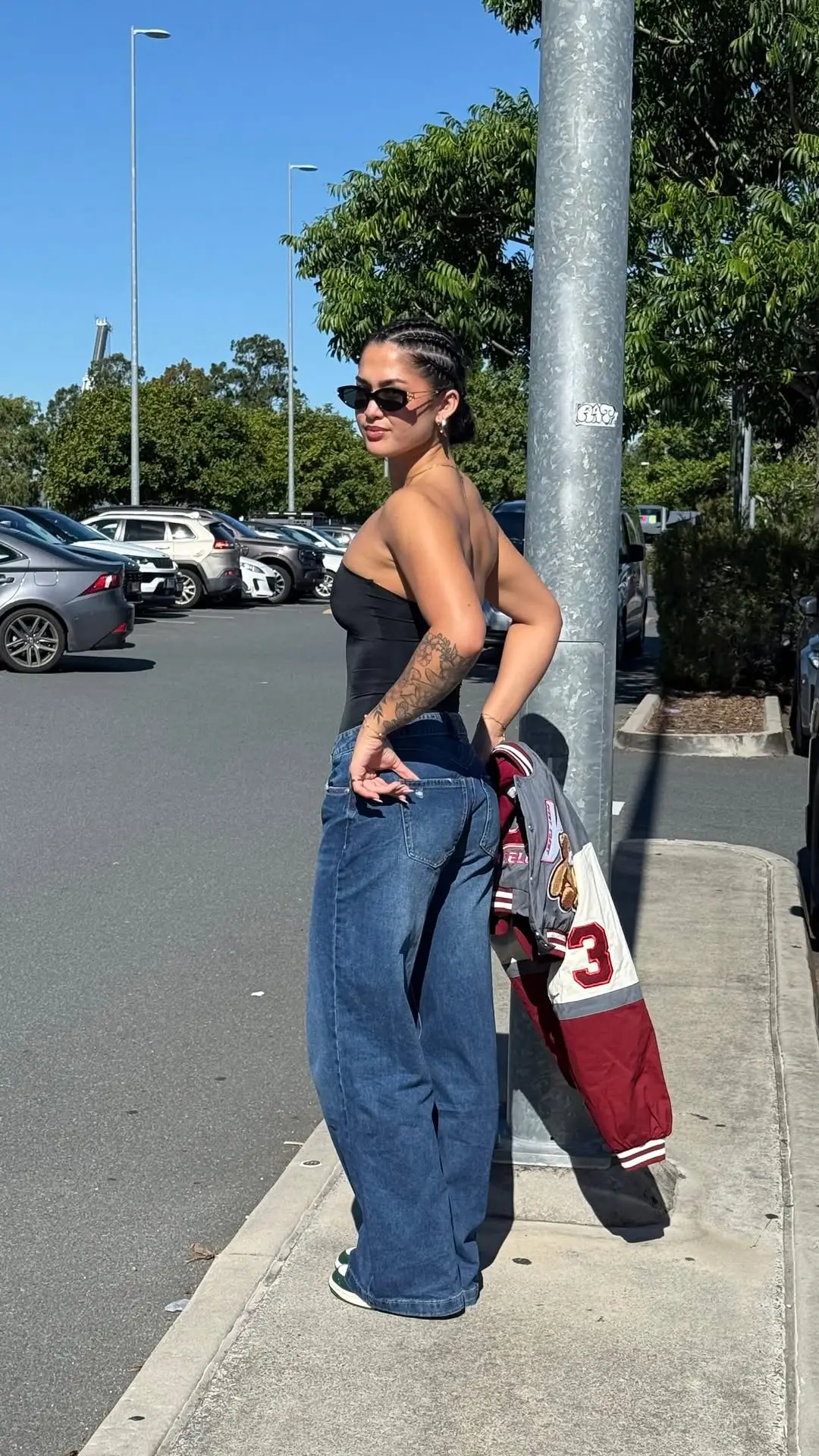 Instagram post preview 2 from _izzyflannery_