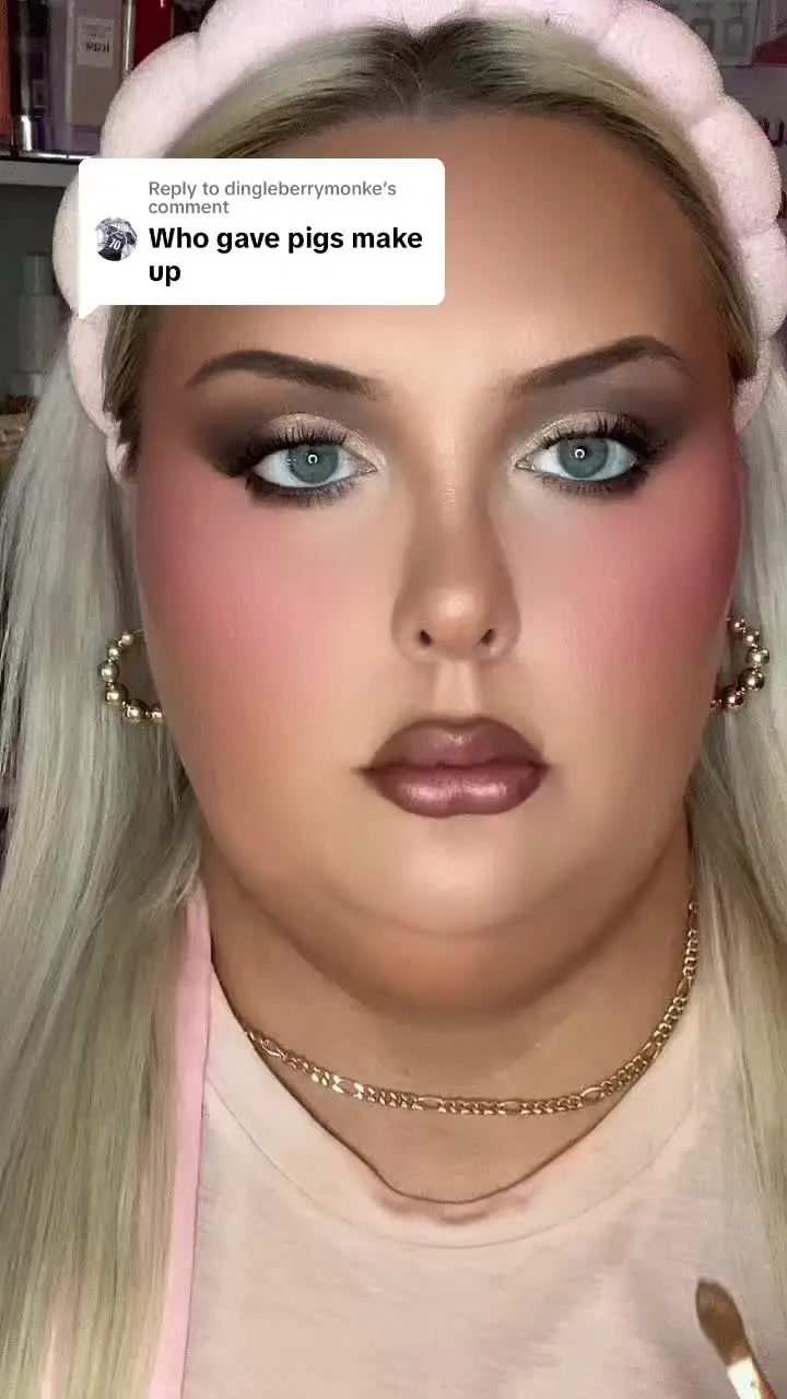 Tiktok post preview 2 from @cakefaced_courtney