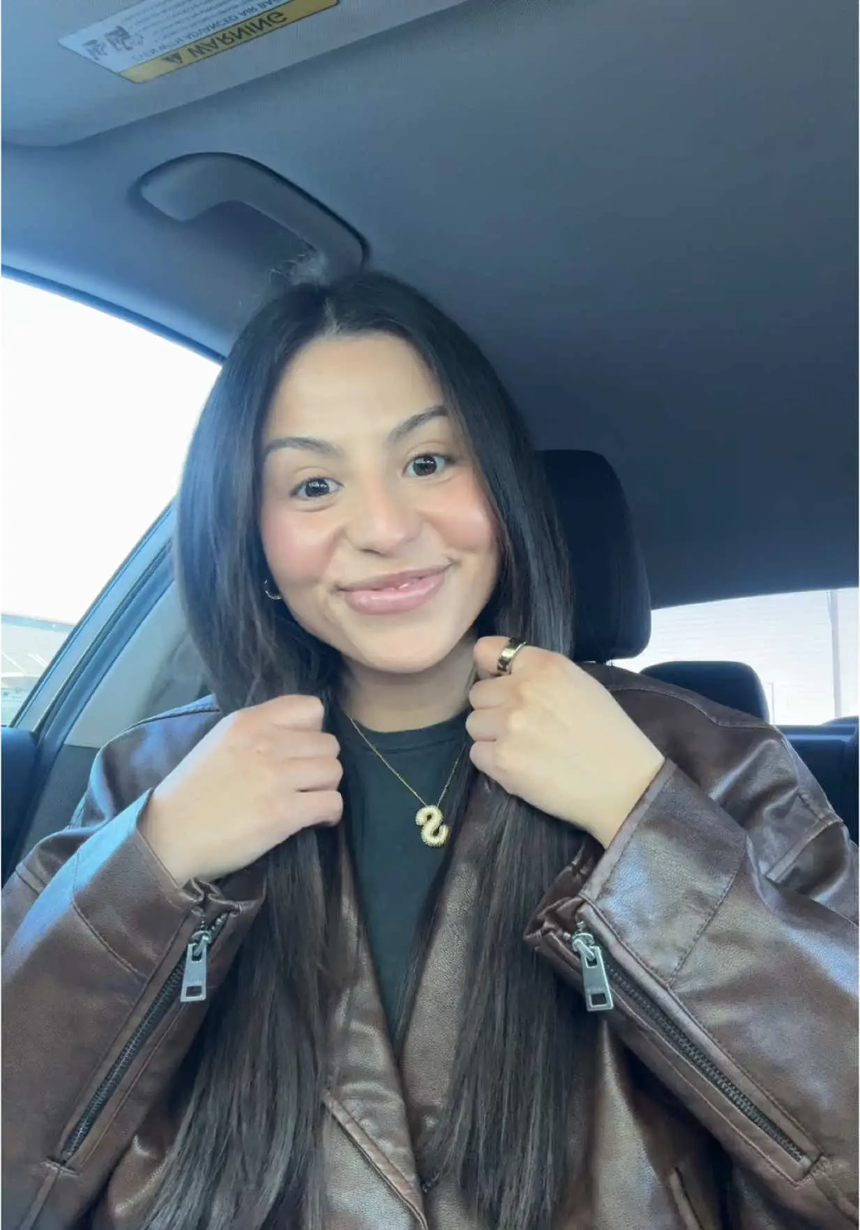 Tiktok post preview 2 from @celycel11