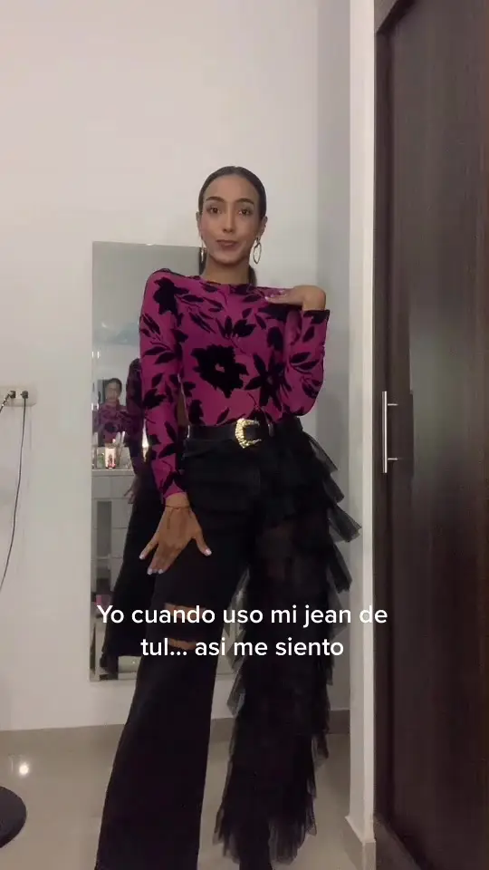 Tiktok post preview 2 from @macamilaquesada