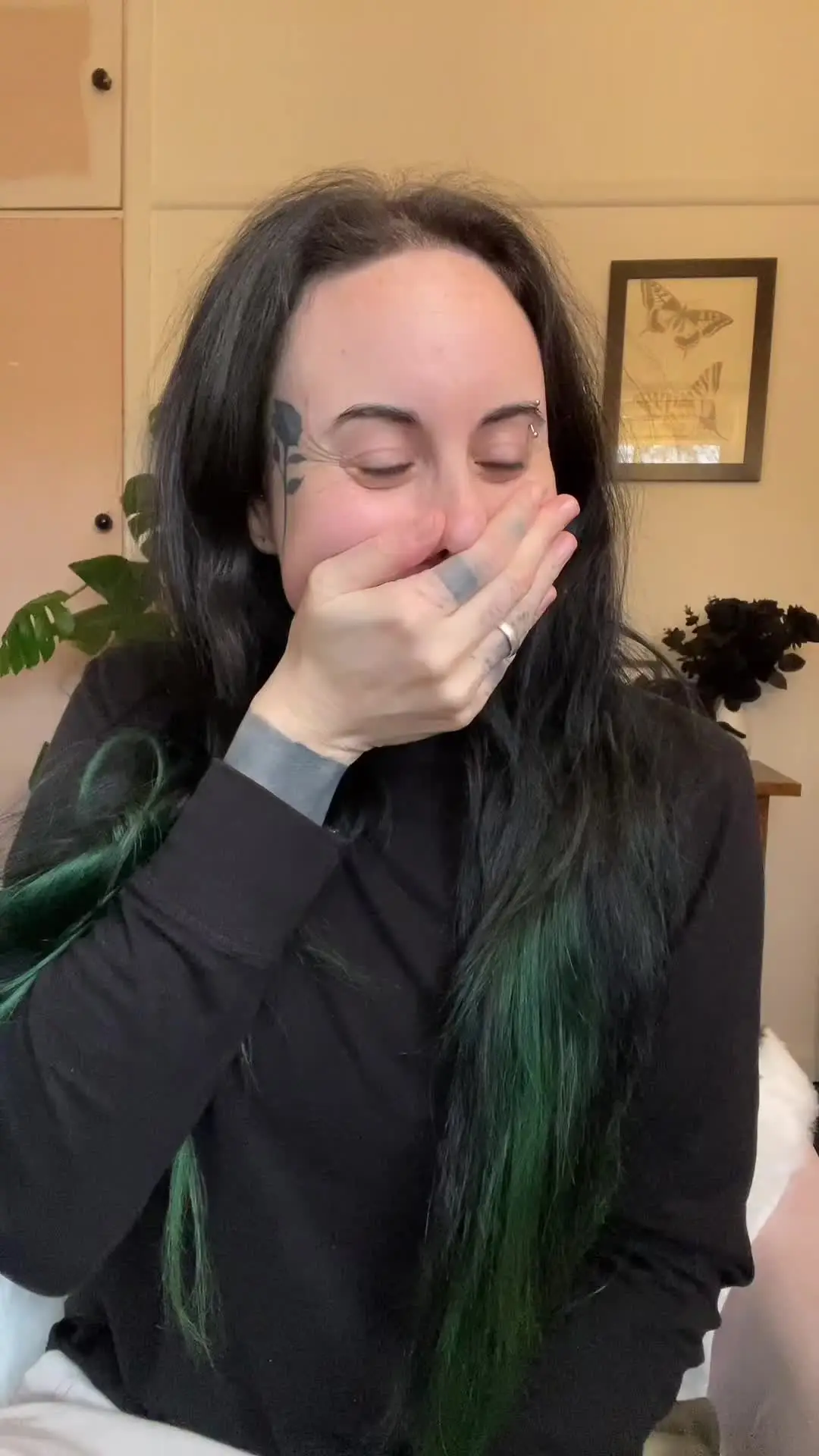 Tiktok post preview 2 from @kaalilyycan