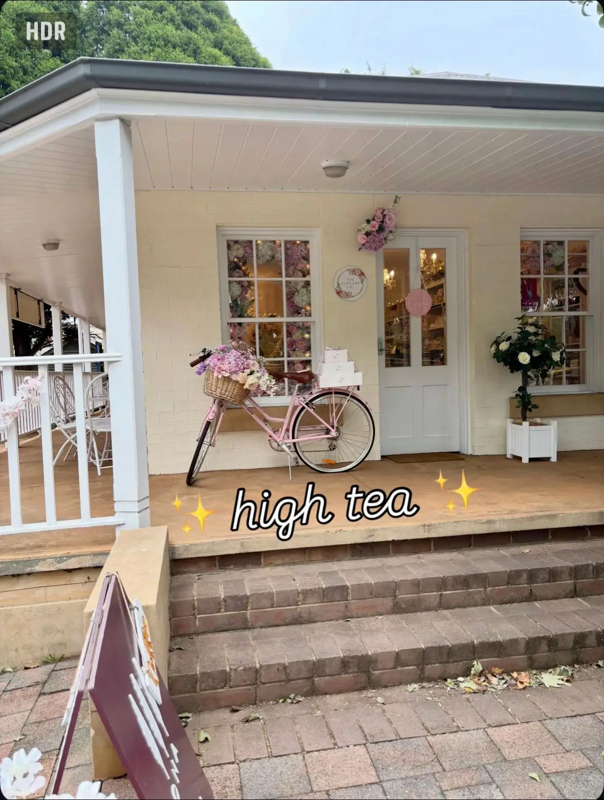 Tiktok post preview 2 from @whatthehaloumi
