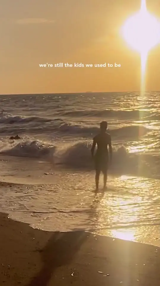 Tiktok post preview 3 from @larloray