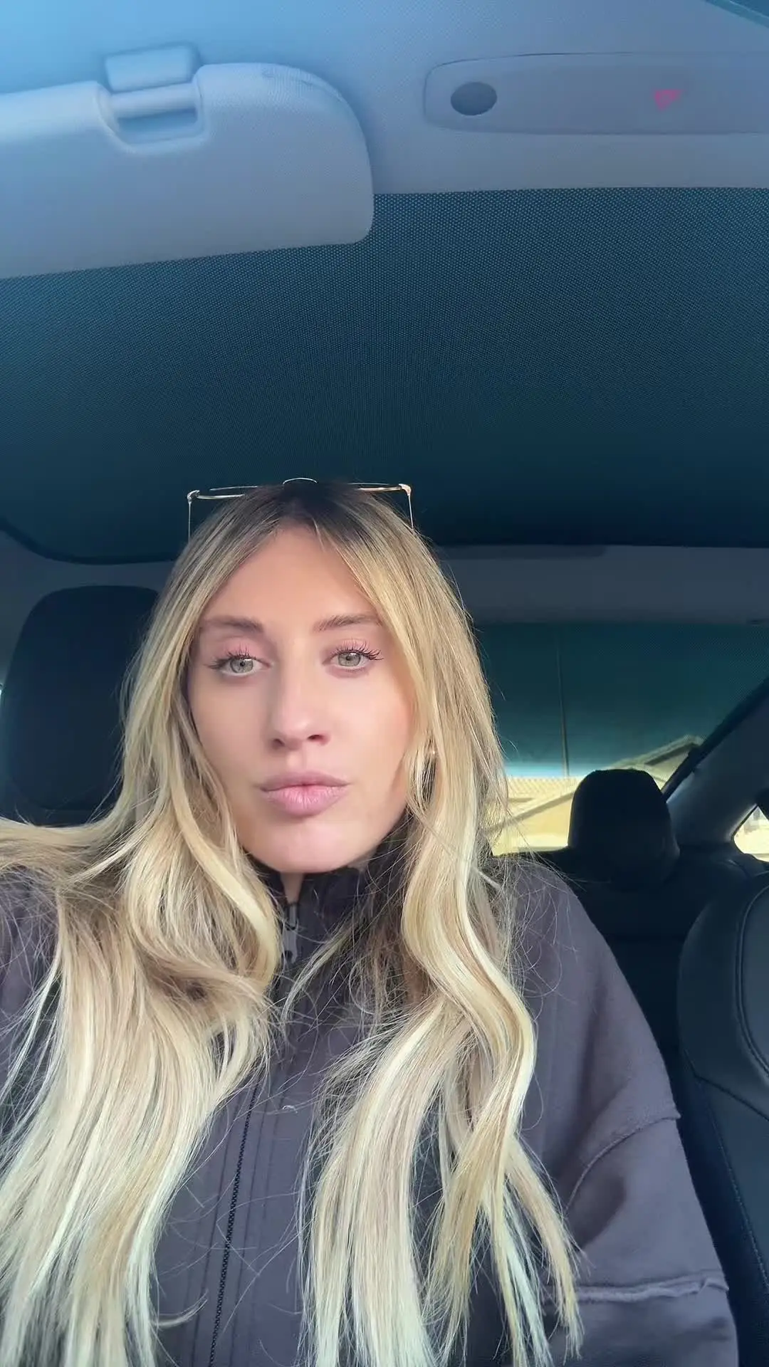 Tiktok post preview 3 from @sarahsherryy