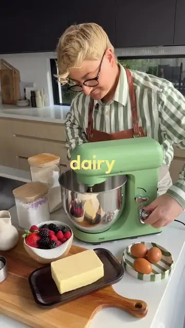 Instagram post preview 3 from perksofpatt
