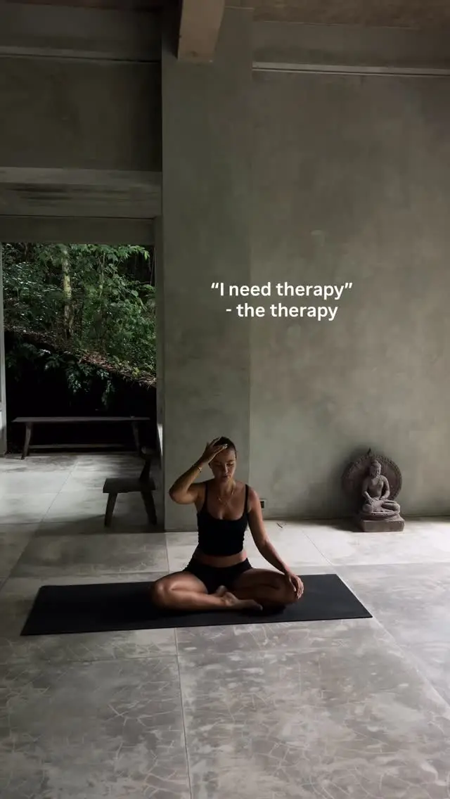 Instagram post preview 3 from annamariamueller_