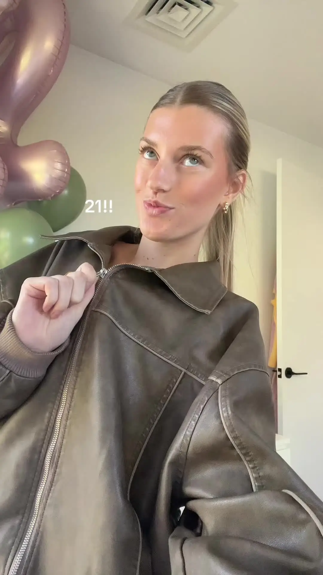 Tiktok post preview 2 from @jadecarliesmith