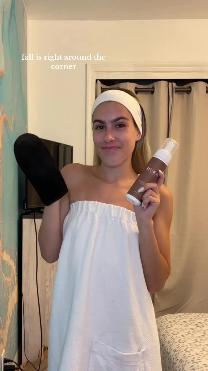 Tiktok post preview 2 from @chloeaparr