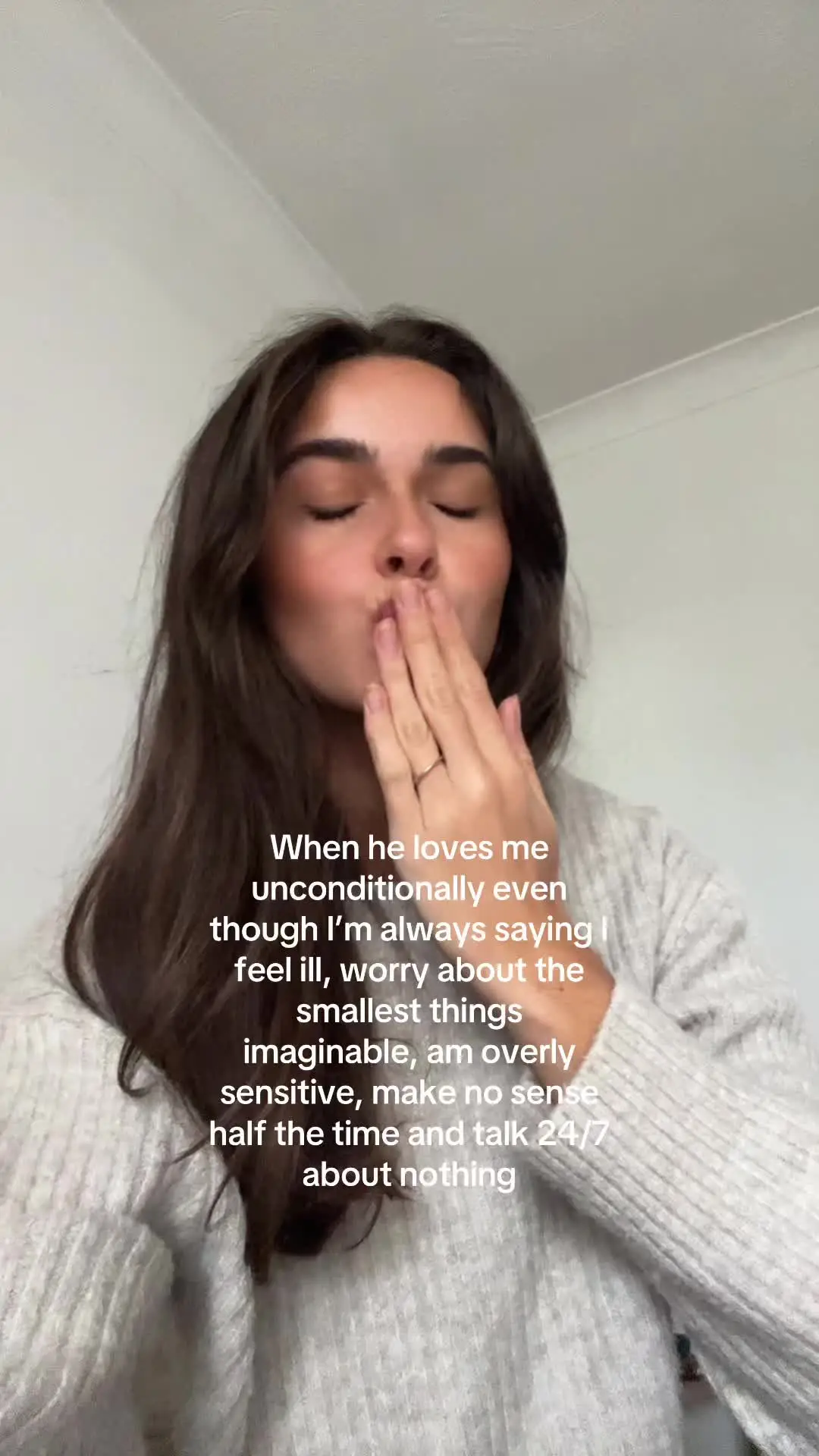 Tiktok post preview 3 from @riannaheve
