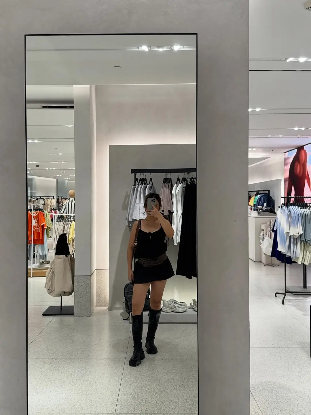 Instagram post preview 3 from jullianav